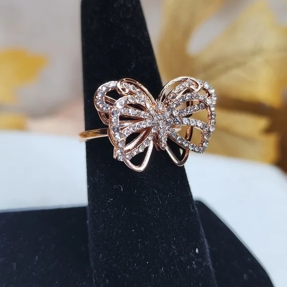 BUTTERFLY ROSR GOLD TONED RING - Picture 2 of 4